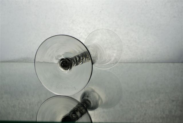 Georgian Bell Bowl Opaque Twist Drinking Glass