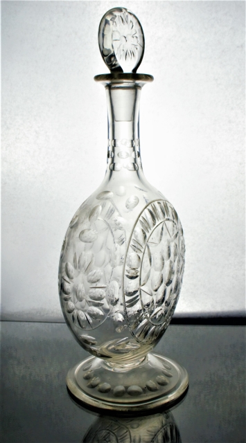 James Powell & Sons, Whitefrairs - A 'Clock-Face' Cut Decanter and Stopper.