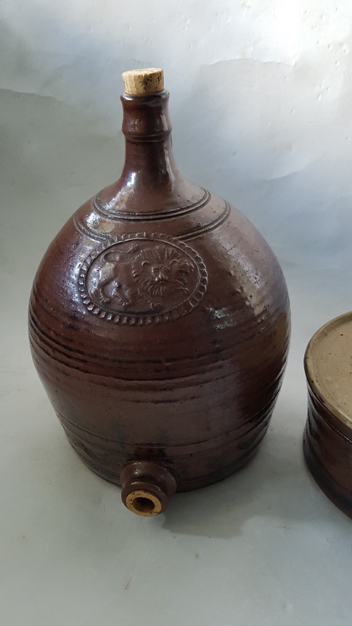 Large Pottery Water Purifier.