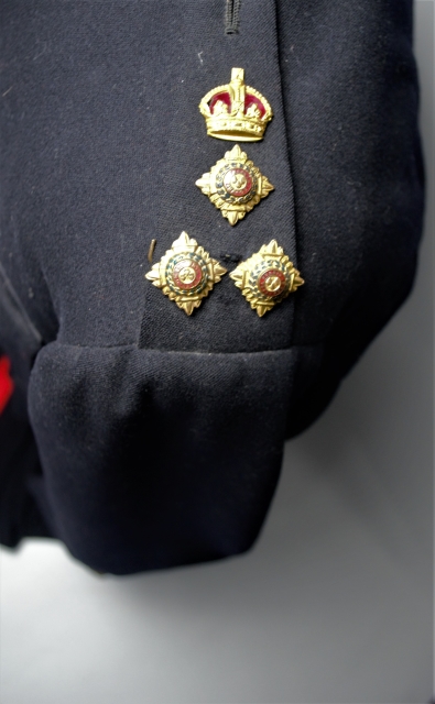 Brigadier Ralph Rayner's No1 Dress Tunic and Trousers. Named.