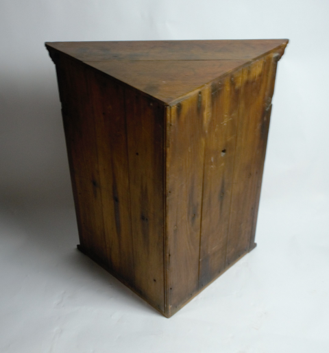 Oak Small Corner Cupboard