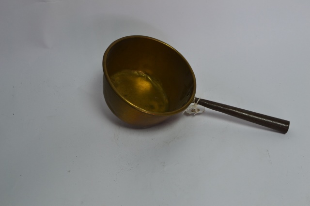 Small Brass Pan.