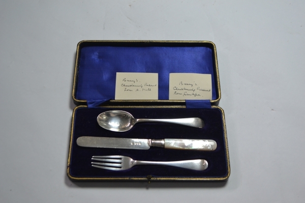 A Cased Silver Christening Set With Mother Of Pearl Handle, Chester Hallmarks.
