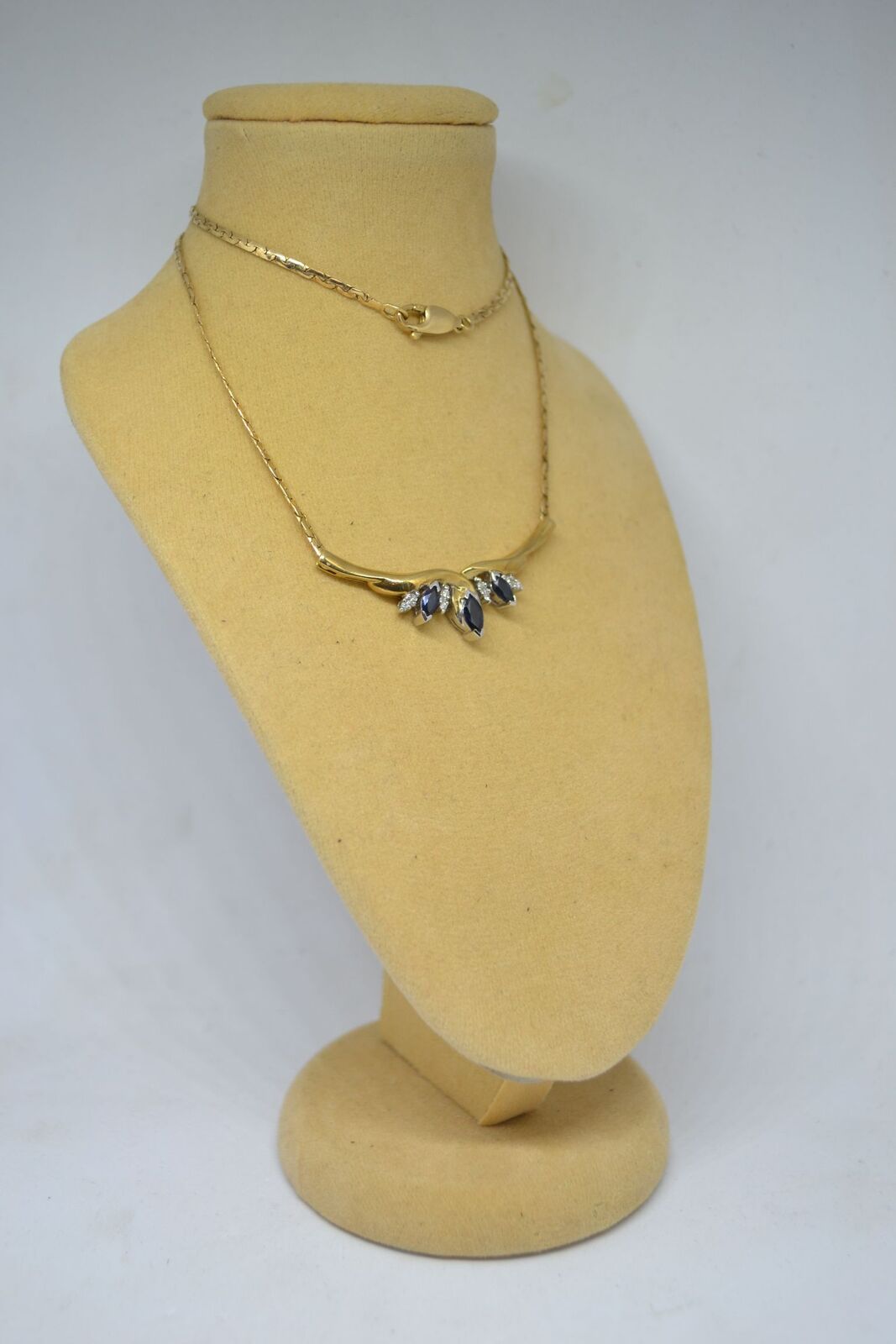 9ct Yellow Gold Sapphire And Diamond Necklace