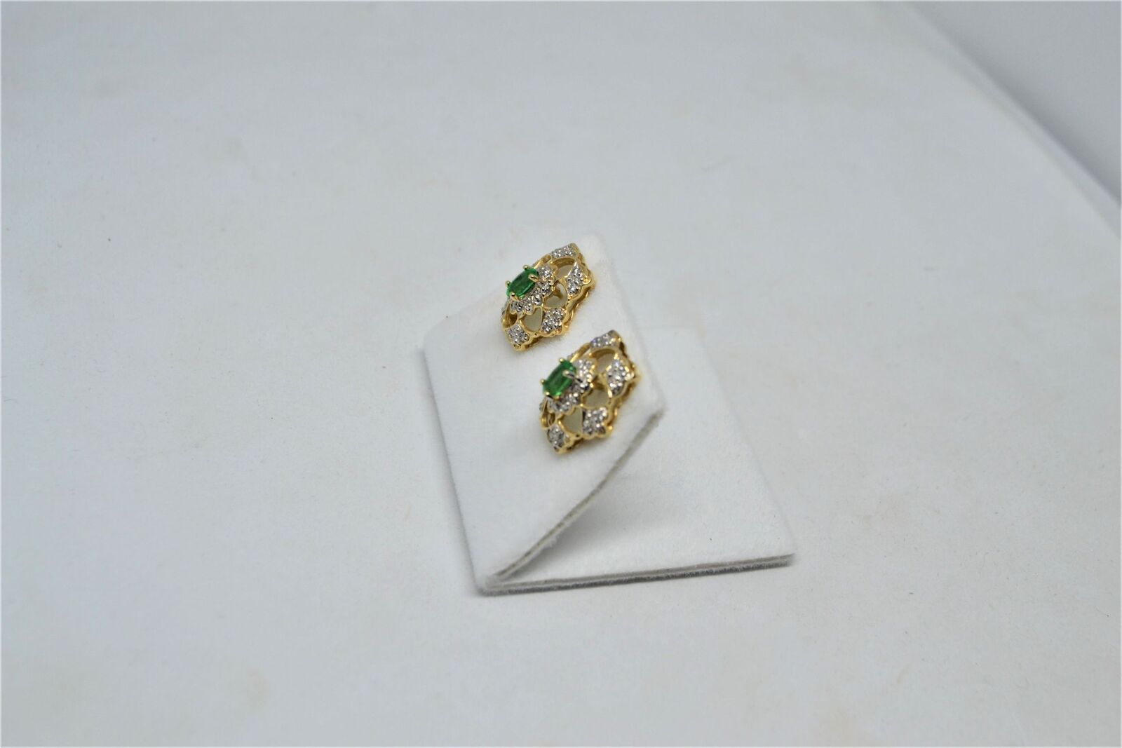 14ct Gold &#39;Emerald Lace&#39; Earrings